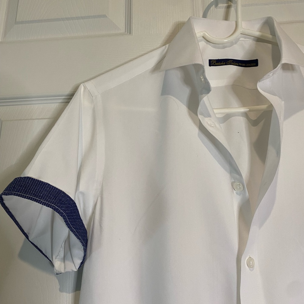 Bespoke Tailors Men’s shirt size Large